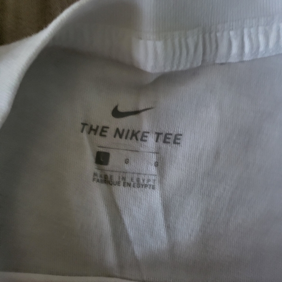 Nike Patriotic White youth boys T Shirt CD9577-100 Youth Size Large 102024 - Picture 3 of 6